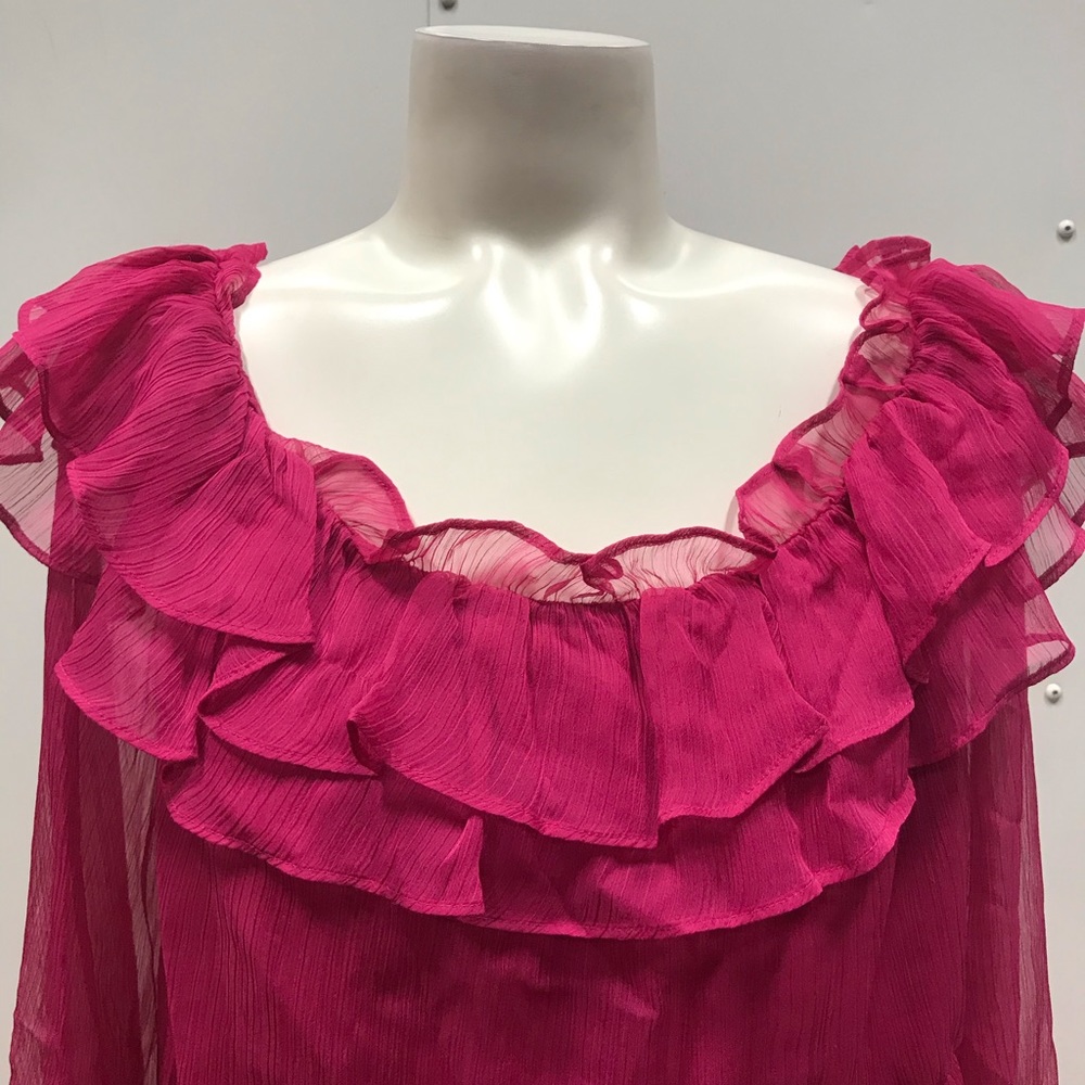 Vince Camuto Ruffle Off the Shoulder Top - Picture 3 of 8
